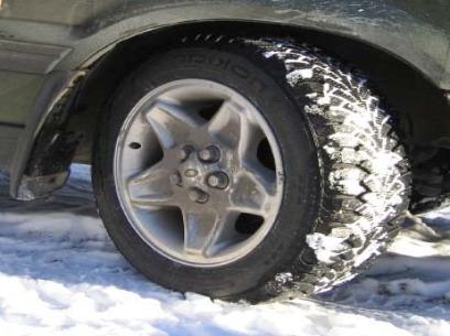 pneus d'hiver cloutés prix