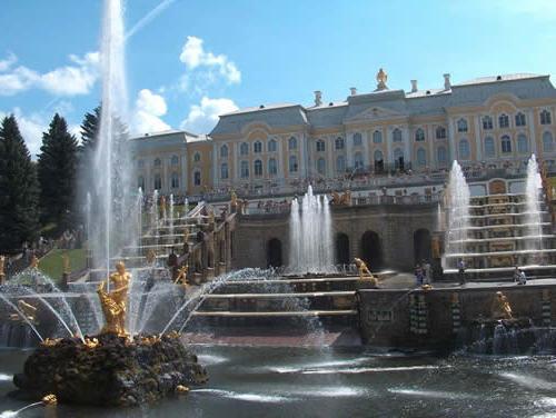 La fondation de Saint-Pétersbourg: faits historiques
