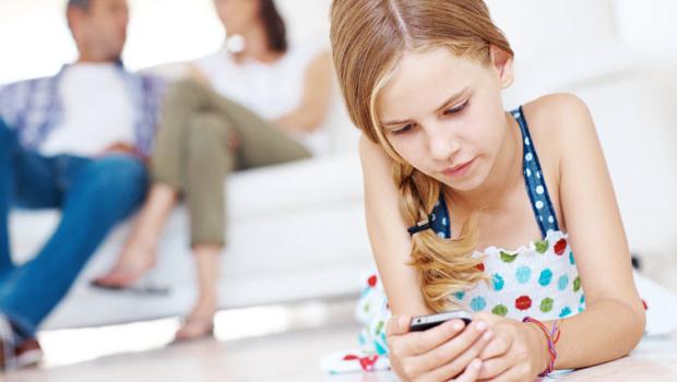 Comment choisir un téléphone portable pour un enfant?